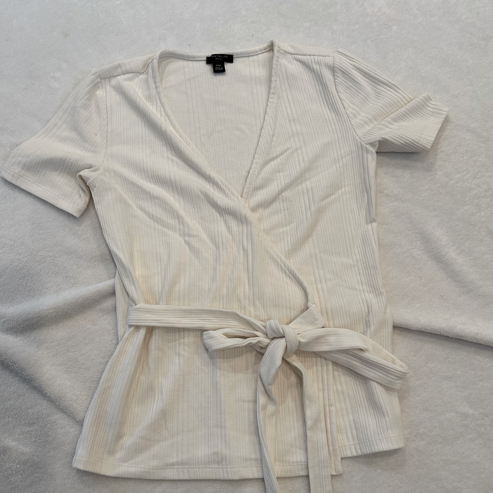 Ann Taylor wrap short sleeve top size petite XXS